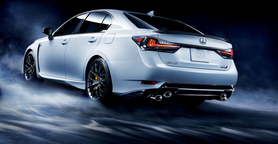  Lexus GS F 2015 года  (JP) (фото 15 из 22)
